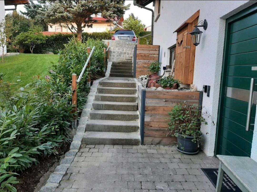 Schoene Einzimmer Wohnung Zwischen Bodensee Und Allgaeu Neukirch  Exteriér fotografie